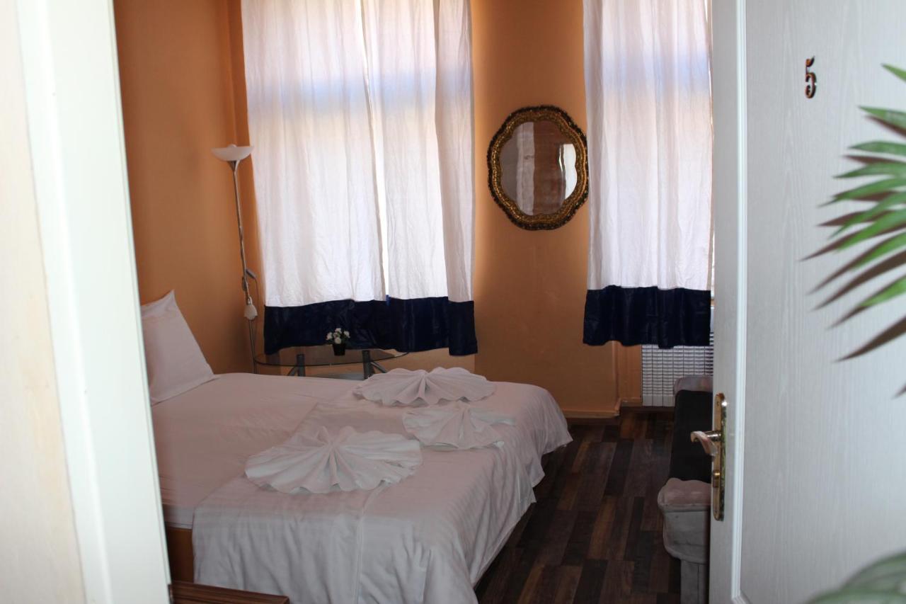 Club Bed & Breakfast Praag